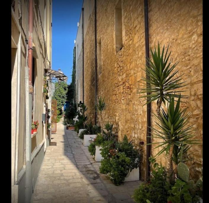 P4T Holidays Home - City Center Brindisi Exterior foto